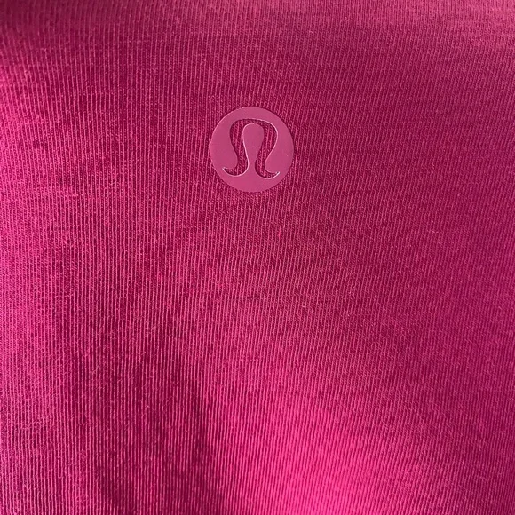 FINAL PRICE CUT LULULEMON Back in Action Pink Short Sleeve size 4-6  21” ptp - Picture 9 of 13